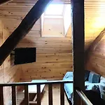 Prázdninový dům Chaleureux Cottage, Piscine Patio