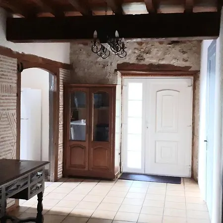 Holiday home Chaleureux Cottage, Piscine Patio *