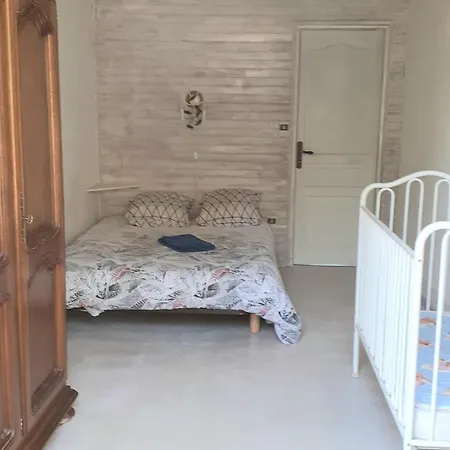 Chaleureux Cottage, Piscine Patio Prázdninový dům Tayrac (Lot-et-Garonne)