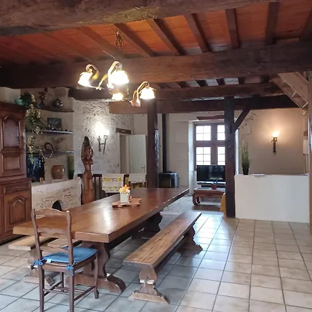 Chaleureux Cottage, Piscine Patio Tayrac