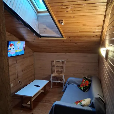 Chaleureux Cottage, Piscine Patio Tayrac (Lot-et-Garonne)