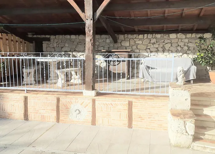 Chaleureux Cottage, Piscine Patio
